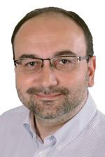 let masivní výsadbou stromů, i) obnovit dosadbou stromů původní aleje v ulicích a sázet nové aleje, j) revitalizovat parková náměstí zejména Jiráskovo náměstí na Slovanech, k) propojit sídliště