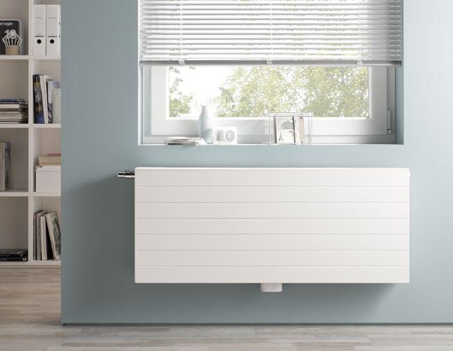 Jemně profilovaná čelní deska s decentními prohlubněmi je charakteristická pro nadčasový design a podtrhuje elegantní, štíhlou formu.