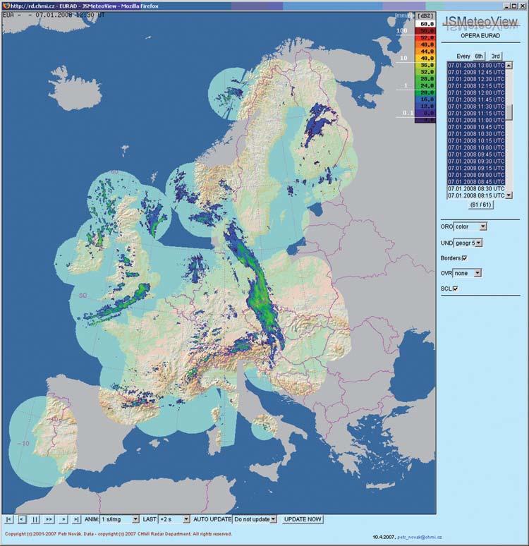 Obr. 6 Ukázka experimentální sloučené evropské radarové informace programu EUMETNET OPERA, vizualizace ČHMÚ. Fig. 6. Example of experimental European radar composite image generated by EUMETNET OPERA demonstration data hub, visualization by ČHMÚ.