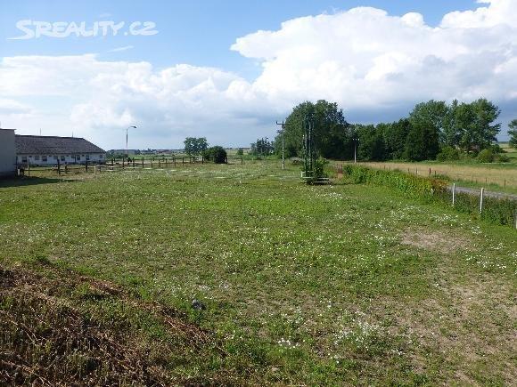 17 Doprava: dálnice, silnice, autobus Pozemek, Lovčice Realitní server: Reality IDnes Kód nabídky: IDNES-70EP25339 http://reality.idnes.cz MoniT-ID: 2E2806 Nabídková cena: 18 000, Kč vč.