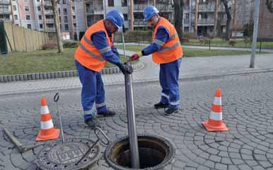 Další služby Vedle své hlavní činnosti nabízejí PVK zákazníkům další služby. Externí zakázky tvoří významný podíl z celkových tržeb společnosti.