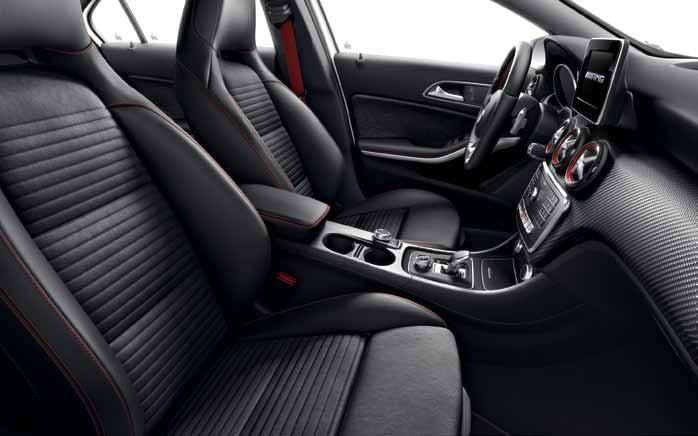 Připraveni na Mercedes-AMG A 45 4MATIC? Poháněn nejsilnějším sériově vyráběným 4válcovým motorem na světě.