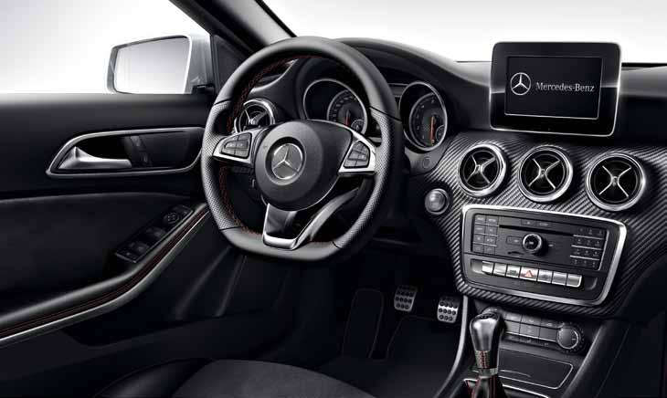 EXTERIÉR Styling AMG s předním a zadním nárazníkem a prahovými nástavci 5dvoupaprsková kola AMG z lehké slitiny, lakovaná v barvě šedá titanium, leštěná, s pneumatikami 225/40 R 18 Diamantová maska