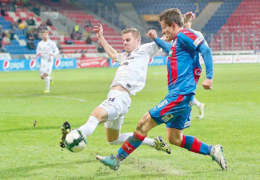 cz Slovácko setlo favorizovanou Plzeň, v kata se proměnil Hofmann Slovácko nás přehrálo, uznal Pavel Vrba O pořádnou senzaci se postarali prvoligoví fotbalisté 1.