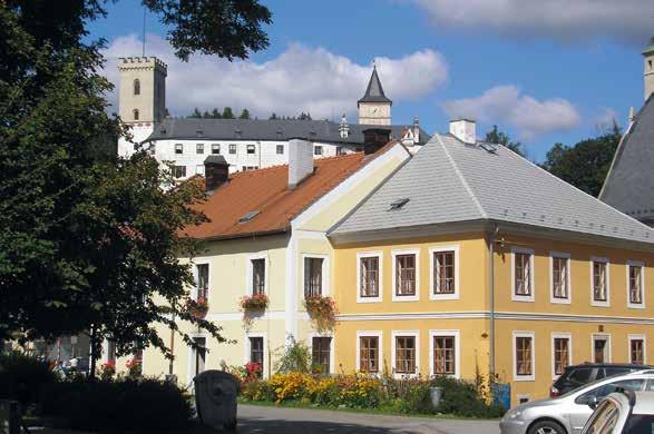 2 3 Vyšší Brod Herbertov Rožmberk Větrná Vyšší Brod Délka trasy: 26 km Trasa kopíruje krásné pasáže řeky Vltavy.