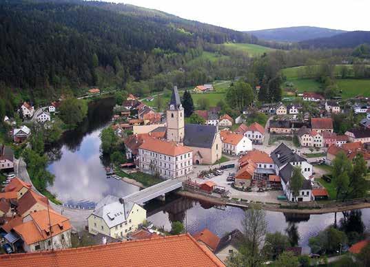 Vyšší Brod Hrudkov Rožmberk Větrná Malšín Frymburk Lipno Vyšší Brod Délka trasy: 44 km Vydejte se přes Hrudkov do Rožmberka.