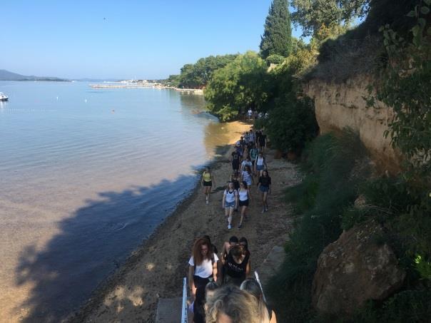 Stručný průvodce naším programem: 2. den Biograd na Moru Neděle je odpočinkovým dnem po náročné cestě. V 9:30h. vyrážíme pěšky do 4 km vzdáleného Biogradu.