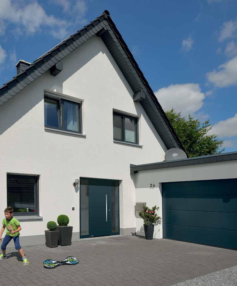 ThermoSafe, motív 693 v prednostnej farbe antracitovo sivá RAL 7016, matná, s bočným