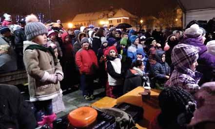 února 2018 Kulturní dům Bojkovice Rozsvícení vánočního stromu Informace pro předplatitele do Slováckého divadla v Uherském Hradišti. Poslední představení z předplatného roku 2017 bude ve čtvrtek 4. 1.