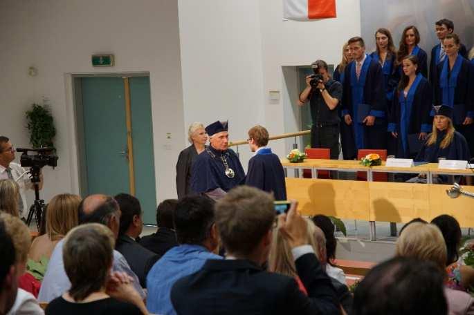 Proběhl 1.