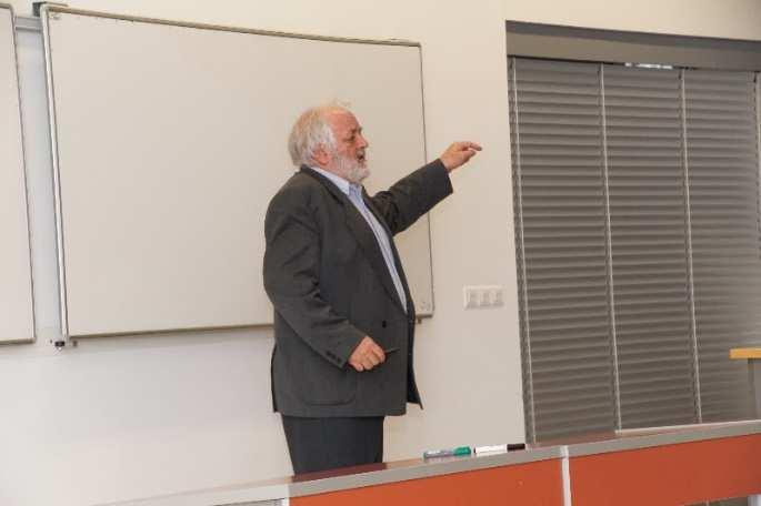 Konference kritické