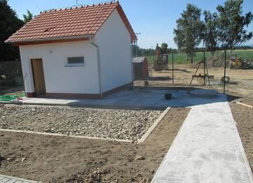 proběhla Vánoční besídka, na které vystoupily děti z