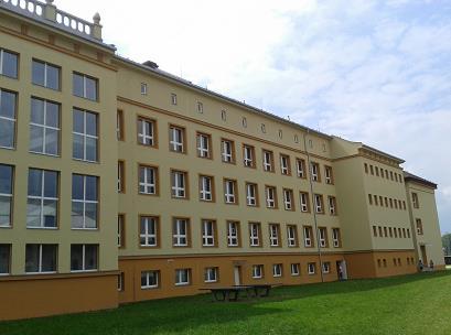 VÝZNAMNÉ INVESTICE A DĚNÍ V ČLENSKÝCH OBCÍCH MIKROREGIONU V ROCE 2015 Uničov počet obyvatel k 31. 12.