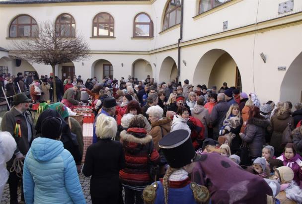 Sbor dobrovolných hasičů Uničov uspořádal v srpnu druhý ročník fyzicky velmi náročné soutěže T.F.A. čili nejtvrdší hasič přežívá.