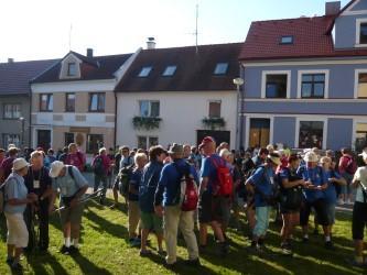 Pochod se koná vždy na jiném místě v kraji a pro účastníky jsou na každý den připraveny tři trasy. Na závěr je připravena turistická zábava.