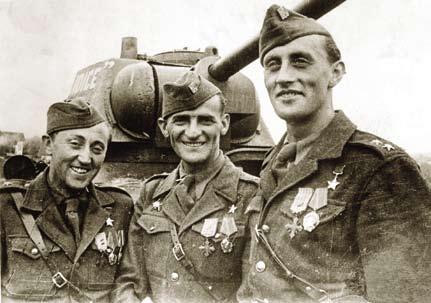 Na jejich vysvobození měl zásadní podíl náčelník Čs. vojenské mise v SSSR plk. Heliodor Píka. Během roku 1942 probíhal v Buzuluku usilovný výcvik.