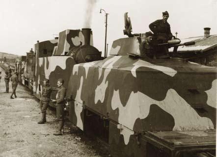 ZA DRUHÉ SVĚTOVÉ VÁLKY (1939 1945) Generálmajor Vladimír PŘIKRYL 3. 8. 1895 14. 6. 1968 Povstalecká armáda sváděla na Slovensku po dva dlouhé měsíce tvrdé boje s početně mnohem silnějším nepřítelem.