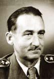 výcvik pozemního personálu ve Vojenské odborné škole leteckých mechaniků v Liberci, spojovacích specialistů pak u Letecké spojovací školy v Chrudimi.