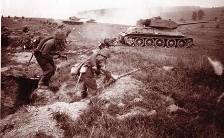 1950 náčelník hlavního štábu čs. armády. V roce 1951 propuštěn z armády, 1952 zatčen a až do roku 1958 nezákonně vězněn. V šedesátých letech rehabilitován.