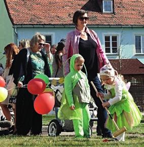 Čapka, kde byly zbudovány nové veřejné toalety, a to nejen pro návštěvníky zahrad.