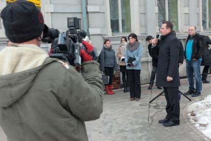 2. Přehled o činnosti oddělení V roce 2015 byly oddělením personalistiky a vnějších vztahů zajišťovány mimo běžnou agendu následující významné akce: - Organizační zajištění slavnostního otevření ulic