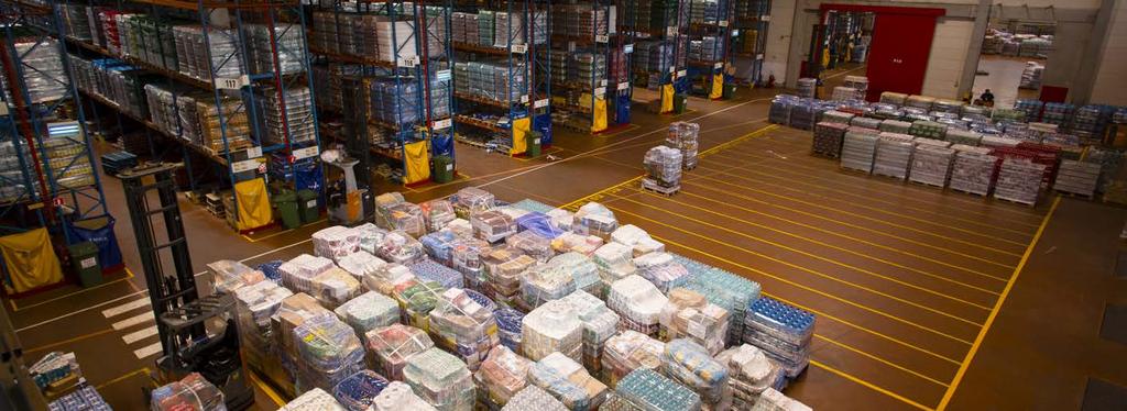 LOGISTIKA Logistika potravin: TLAK NA RYCHLOST A FLEXIBILITU V LOGISTICE POTRAVIN JE KLADEN DŮRAZ ZEJMÉNA NA VČASNOST A FLEXIBILITU.