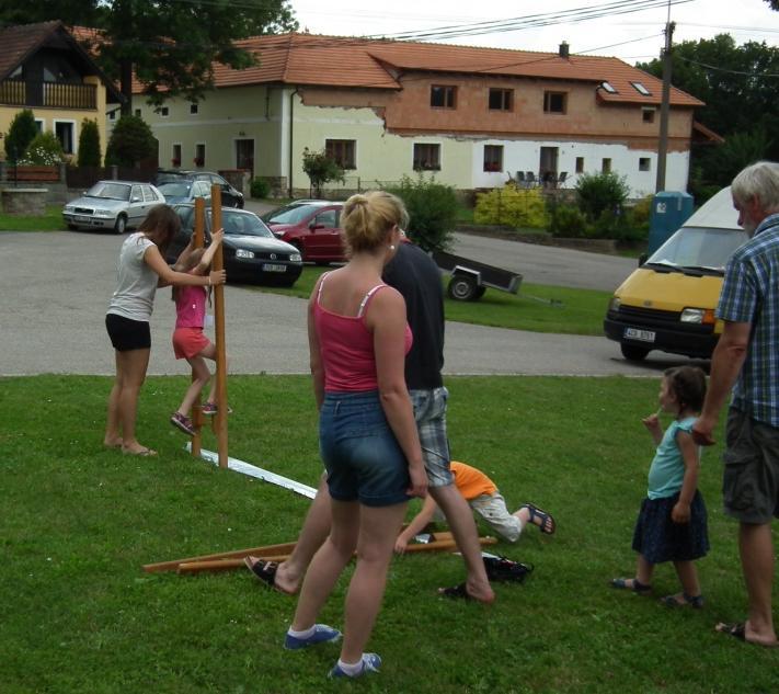 kvalitních soupeřek. V prvním závodě 16.4. Vesecký pohár obsadila 16. místo, 23.4. Pohár města Trhové Sviny 6. místo, 14.5. Pohár města Č. Budějovice 9. místo, 29.5. krajský přebor jednotlivců v Pelhřimově 12.
