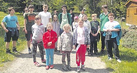 Čistění peří /7/ Firma čistící odbornou technologií, která aše peří dokonale zbaví veškerých nečistot, bakterií, plísní a roztočů!