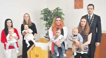 STRANA 4 SPOLEČNOST PODBRDSKÉ NOINY 11 Společenská rubrika Život jde dál, jen bolest a vzpomínky zůstávají. Dne 31. května uplynulo 14 let, kdy nás opustila paní JIŘINA KLAČANSKÁ z Tlustice.