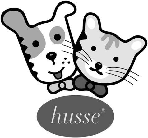 HUSSE Váš nový sponzor. HUSSE to pravé pre Vašich psov. HUSSE Vám ponúka vysokokvalitné švédske krmivá pre psov a mačky vyrobené na základe originálnych švédskych receptúr.
