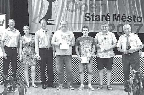 Šachy STAROMĚSTSKÉ NOVINY STAROMĚSTSKÝ FIDE OPEN STARÉ MĚSTO 2017 Před druhým srpnovým víkendem začal ve Společensko-kulturním centru patnáctý ročník mezinárodního šachového turnaje FIDE Open Staré