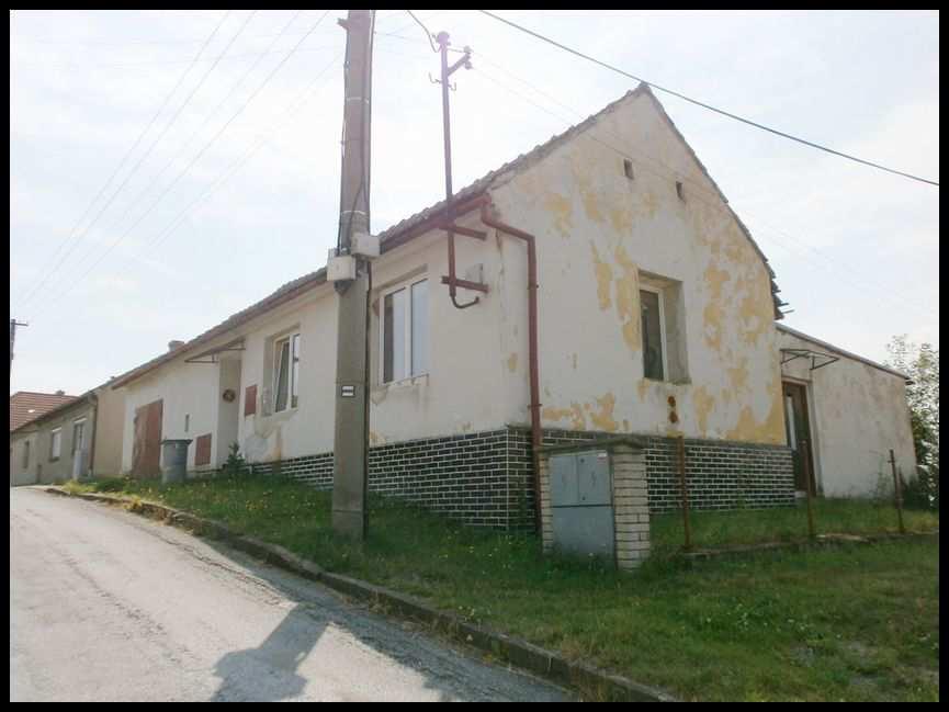 levá strana rod.