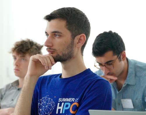 Program je každý rok zahajován společným školením ze základů HPC, který letos účastníci absolvovali v Ostravě pod vedením lektorů z IT4Innovations a jednoho zvaného lektora z partnerského centra