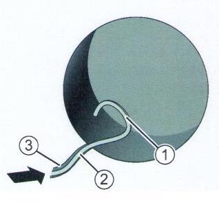 Dbejte na to, aby vyústění drážky pro přívodní kabel bylo 45 vlevo nebo 45 vpravo od středu spodní hrany otvoru tak, aby mohl být kabel správně nainstalován.