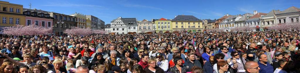 3. Stručná sociodemografická analýza města Bruntál Město Bruntál o rozloze 29,3 km² leží na hranici Moravy a Slezska a je situováno ve střední části okresu Bruntál.