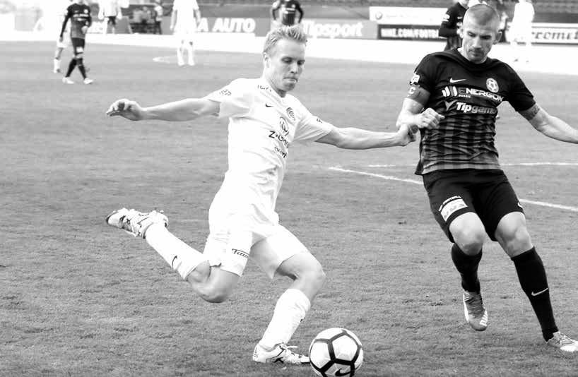 1.FC SLOVÁCKO 1.FK PŘÍBRAM 1:0 ZÁPAS V KOSTCE Hosté vsadili na urputnou defenzívu a domácí se proti ním museli obrnit trpělivostí.