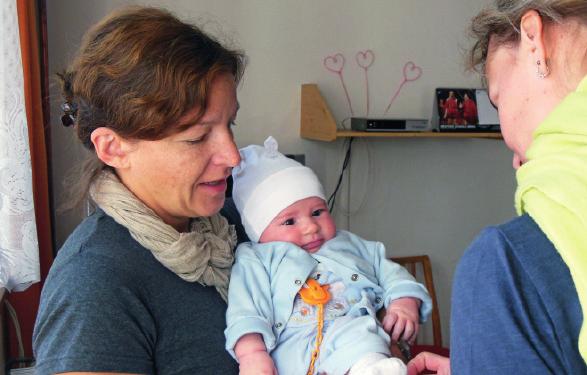 prostředí. Služby osobní asistence poskytujeme nepřetržitě 24 hodin denně, včetně víkendů a svátků, s minimálním střídáním asistentů u jednoho klienta.