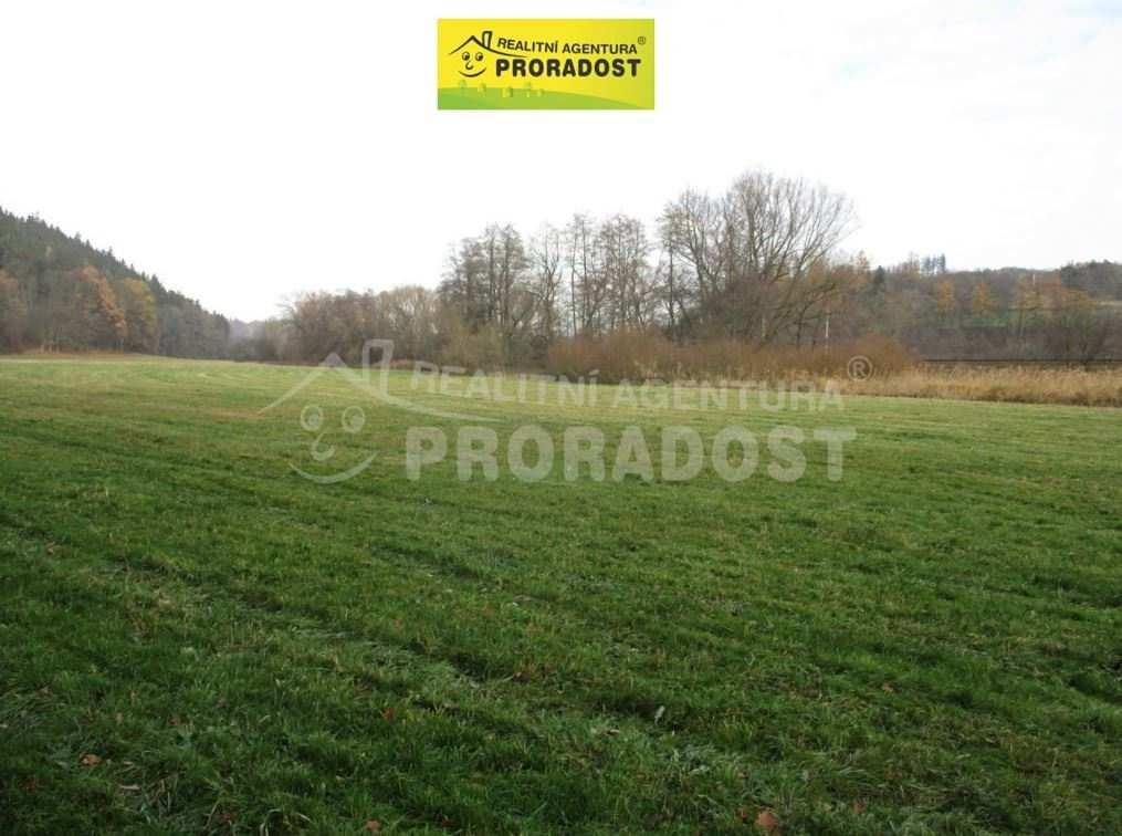 4) Zemědělské pozemky Nabídková cena: 193 000 Kč Upravená