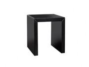 100 Kč 121 Kč Kavárenský stůl BLACK MAGIC 70x70 cm, výška 79 cm Exkluzivní provedení ve vysokém černém lesku.