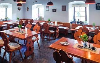 Nárůstem počtu zaměstnanců společnosti o téměř 60 % a rozšířením skupiny o nové dva podniky ISMM Gastro & HOTEL GONG s.r.o. (v únoru 2015) a ISMM & EGAS s.r.o. (v květnu 2016) se společnost stala jednou z velmi významných zaměstnavatelů Moravskoslezského kraje.