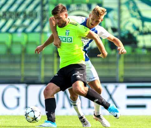 V závěrečném utkání ročníku 2017-18 v Jihlavě dovedl Karvinou k prvoligové záchraně sportovní ředitel Lubomír Vlk, neboť vedení karvinského klubu těsně před tím odvolalo jedenapadesátiletého Josefa