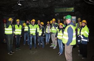 o pracovišti 11 pod vedením pedagogů a doktorandů CEG, který byl součástí desetidenního tréninkového kurzu agentury IAEA Fundamentals of Geological Disposal 2011 pořádaného ve spolupráci CEG a
