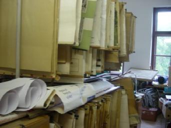 kabinet 1.