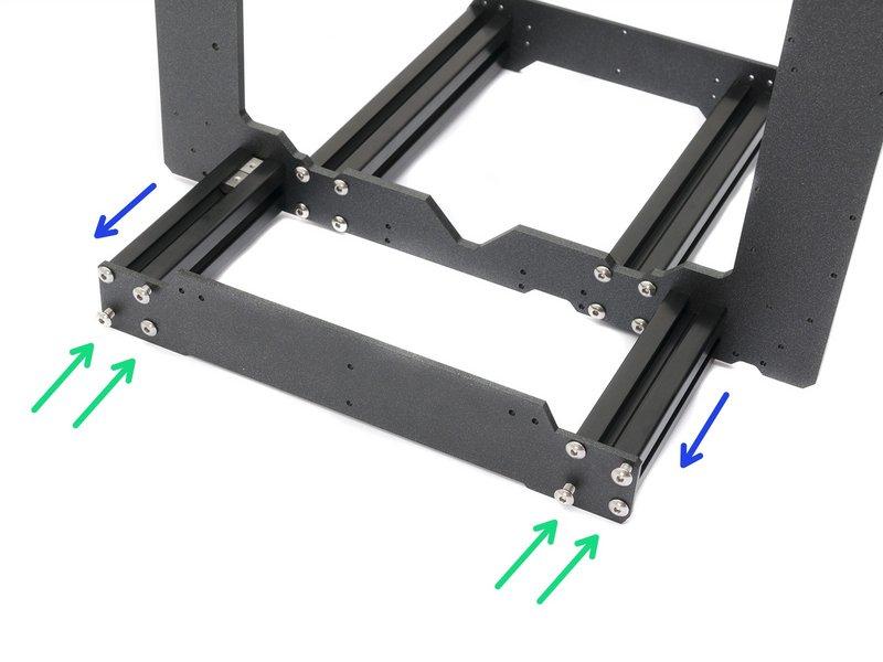 Step 9 Osa Y: Osazení zadní desky Otočte rám s kratšími extruzemi čelem k sobě.