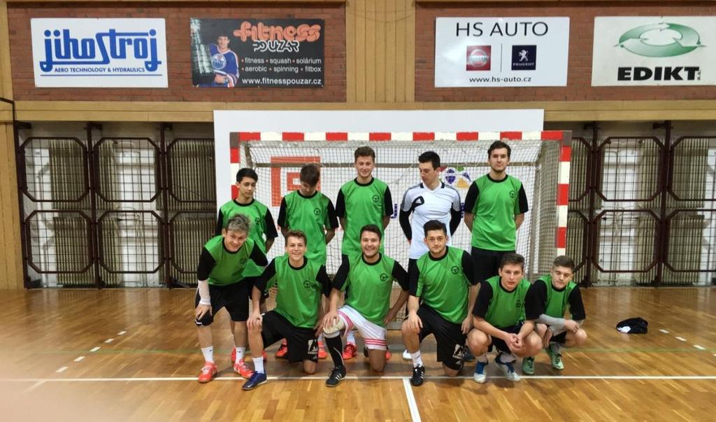 JUNIORSKÝ MARATON BĚŽÍME PRO EVROPU 2016 Zpracoval: Filip Kašpar, MS2 Dne 6. 4. 2016 jsme se zúčastnili štafetového běhu Juniorský maraton Běžíme pro Evropu 2016.