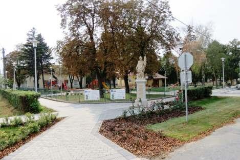 Saliby Verejné priestranstvo pred