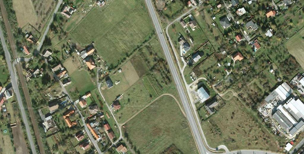 Intenzity dopravy Intenzity silniční dopravy jsou jedním z primárních vstupních údajů při posuzování a navrhování silniční sítě či jejích úseků.