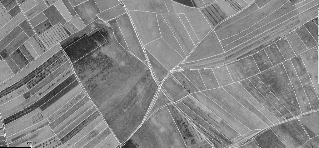 Struktura a zrnitost krajiny v roce 1950 (rozhraní Vehlovic a Mělníka) Struktura a zrnitost krajiny v roce 2010 (rozhraní Vehlovic a Mělníka) Územní plán řeší problematiku prostupnosti krajiny a