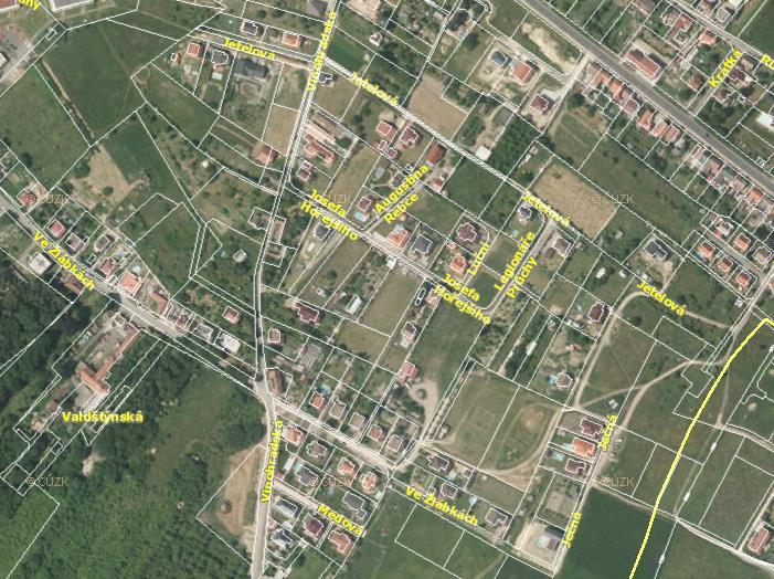 Pro rozvoj dotčeného území a efektivní využití pozemků je nezbytné zpracovat novou dokumentaci, která ství jiný způsob zajištění dopravní obsluhy území a dostupnosti pozemků.