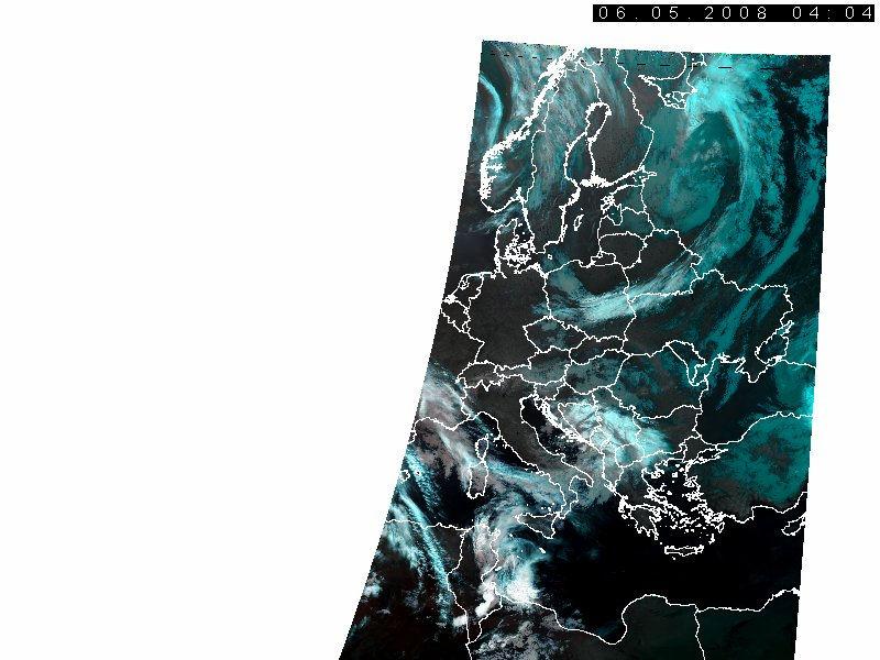 Snímky mají původní velikost pixelu 1,1 x 1,1 km z pruhu území přes 2000 km